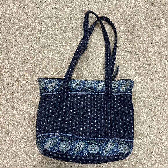 Vera Bradley Shoulder Tote Bag in Retired Seaport Navy Pattern Floral Boho Core - Picture 1 of 10